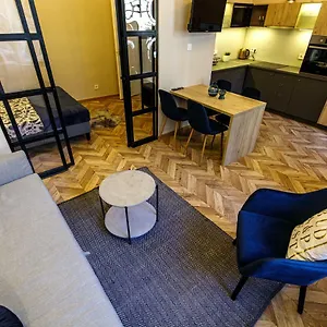  Appartement E13 - Elegant