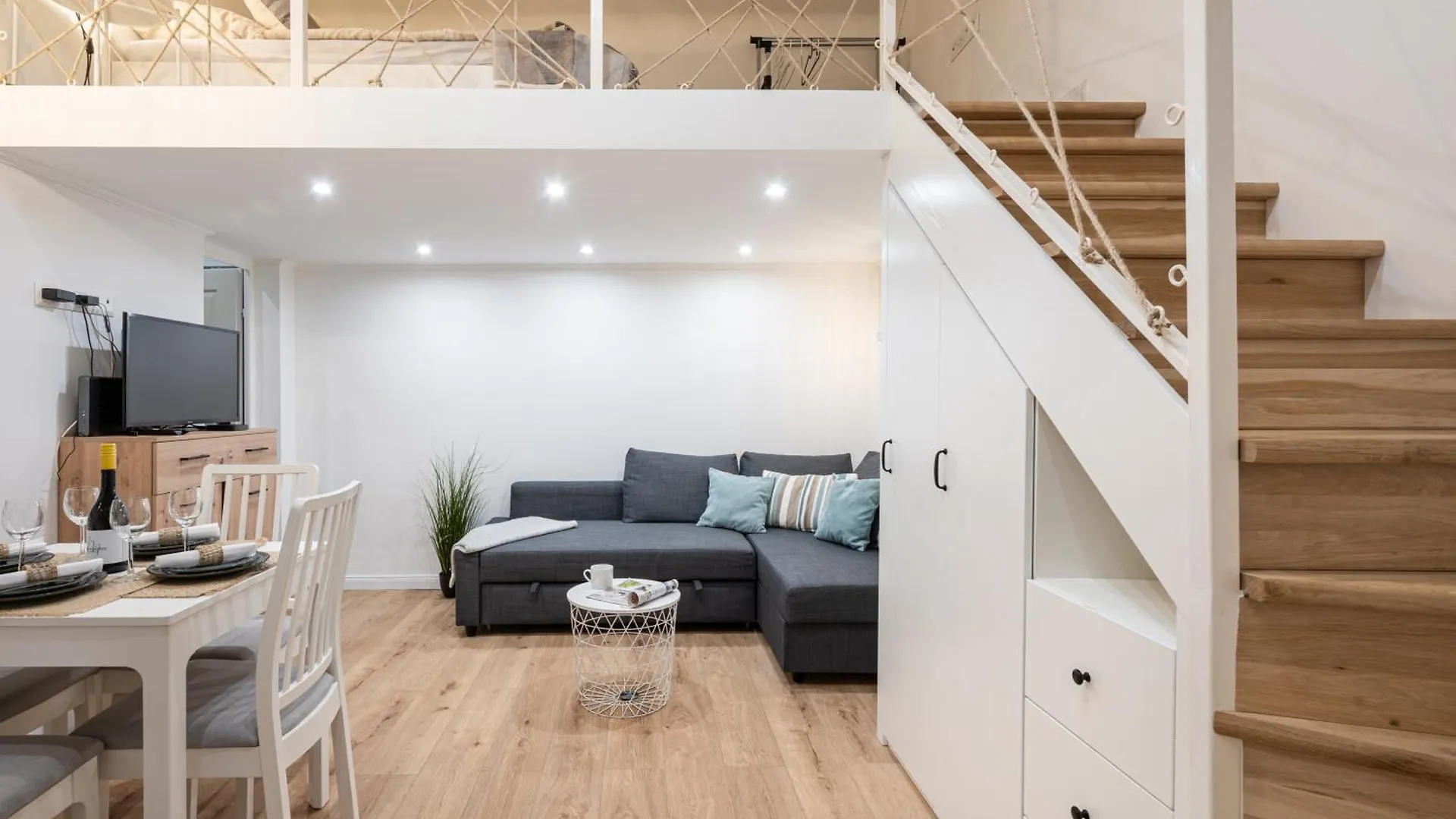 Mira Holiday Apartment Budapest