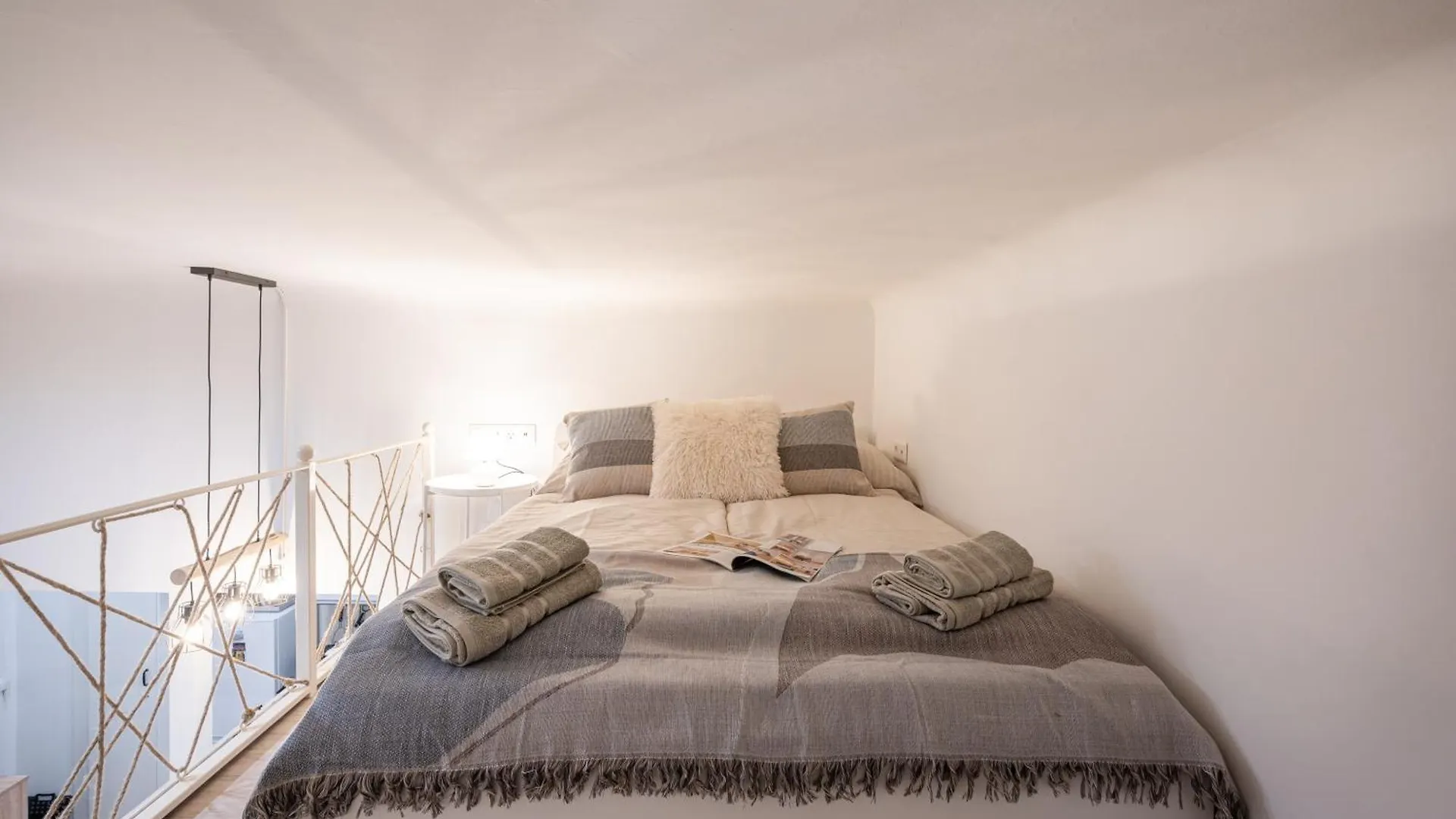 Mira Holiday Apartment Budapest